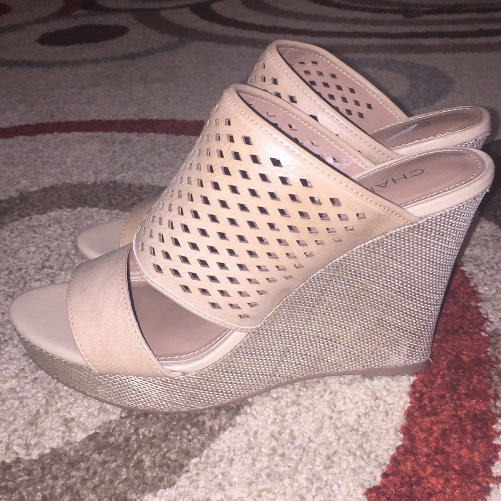 Charles David | NWOT Wedged Heel Size 7